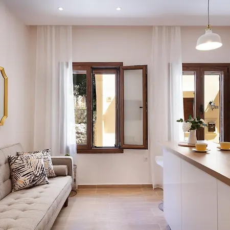 公寓 The Old Town Gem 罗希姆诺